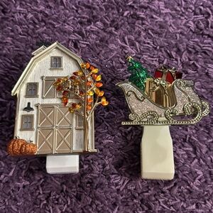 Bath & Body Works  Wallflower Nightlight Plug In Fall/Christmas Bundle